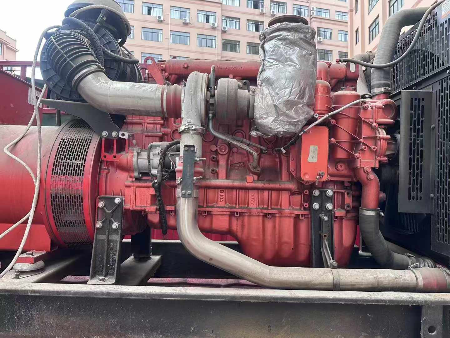 鼎湖如何选择适合 600kW 柴油发电机组的过载保护器？