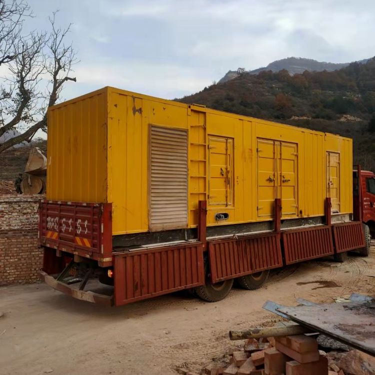 鼎湖200kW 发电机组在带电阻性负载时，输出功率会受到哪些因素的影响？