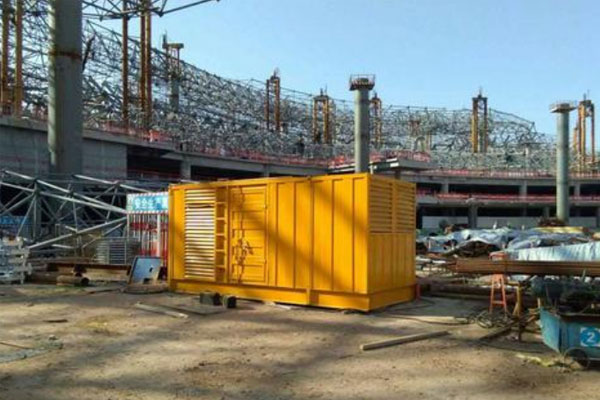 鼎湖发电机出租如何判断空气滤清器是否需要更换？
