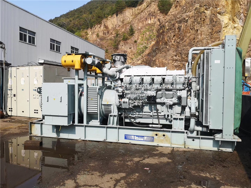 鼎湖储能设备在应用领域拓展过程中面临哪些新的挑战？